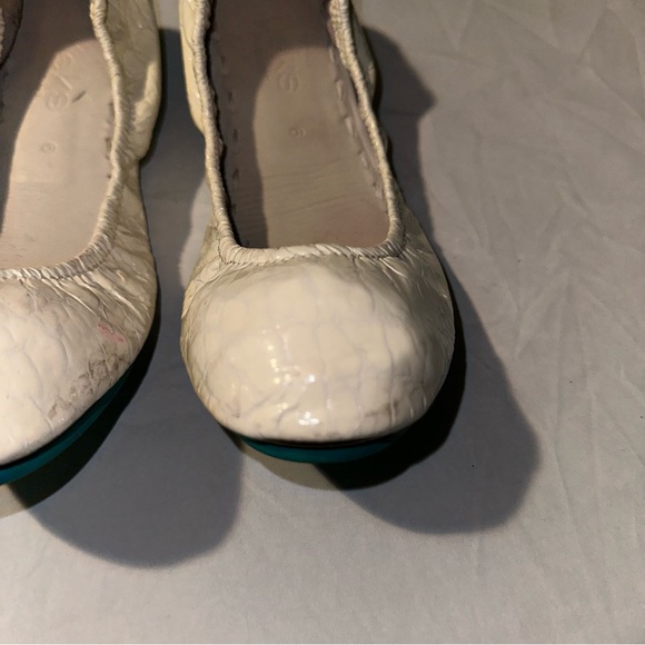 Tieks - Picture 4 of 14